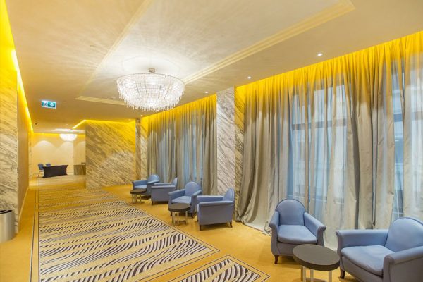 Marchetti-illuminazione-realizations-lamps-entrance