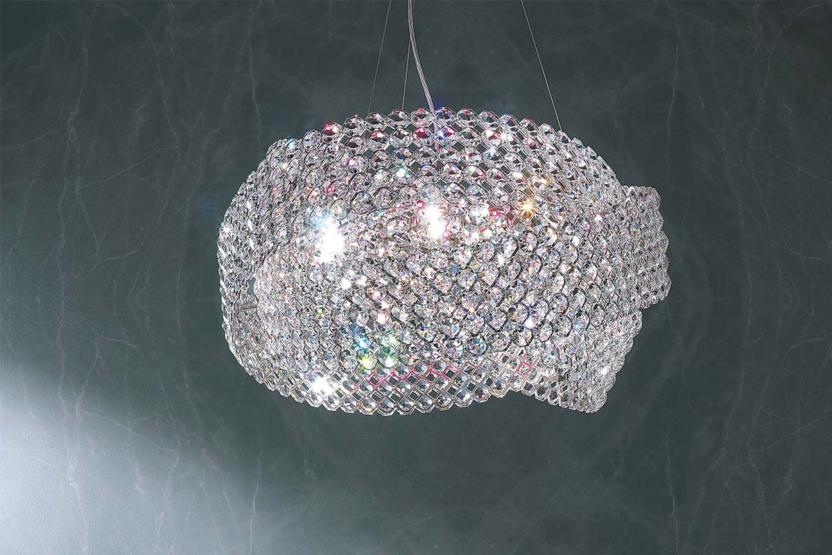 Hall di hotel: come illuminarla con un lampadario di cristallo. Diamante della Collezione Sergio Marchetti